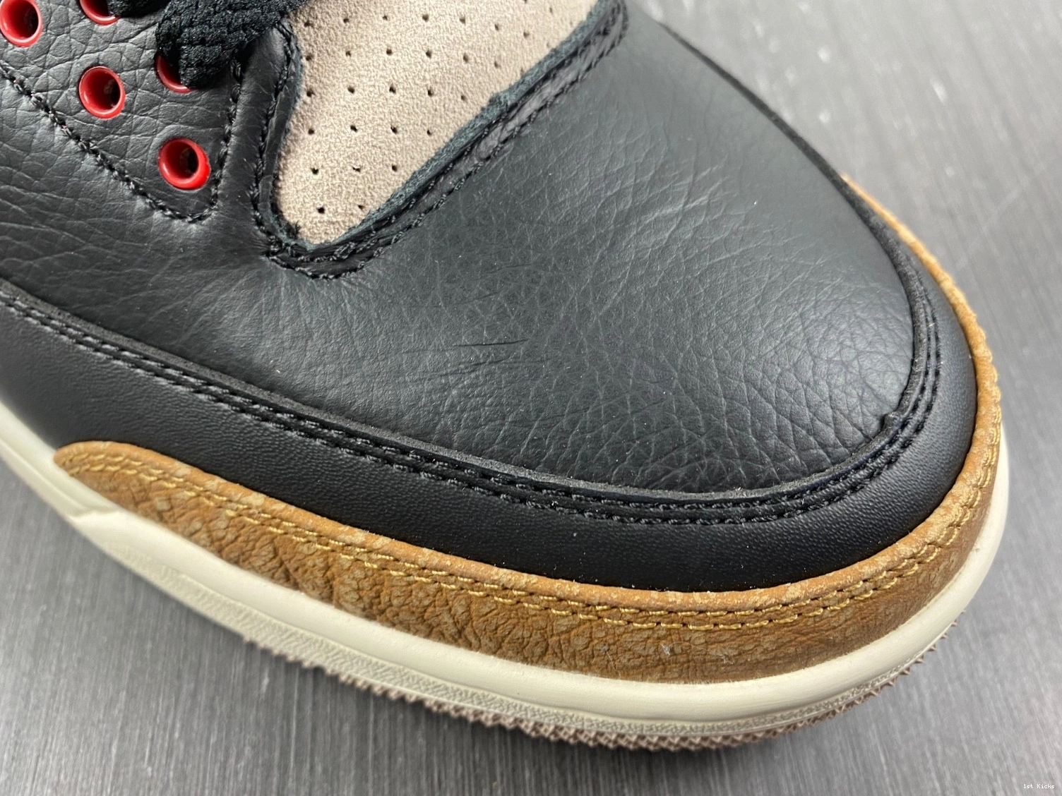 Jordan CT8532-008 Air Desert Cement 3 0315